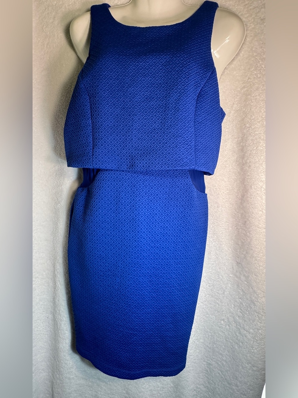 Emerald Sundae Royal Blue Textured Midi Dress size 11